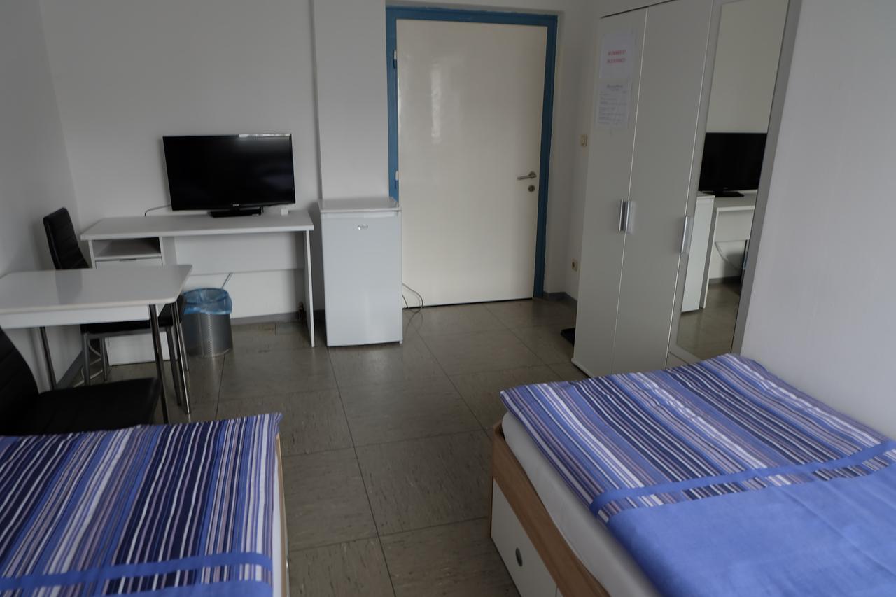 Montagehotel Bed & Steel Linz Eksteriør bilde